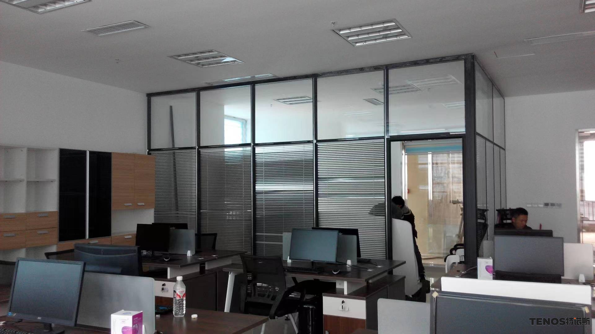 办公室隔断