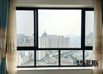 76推拉窗
